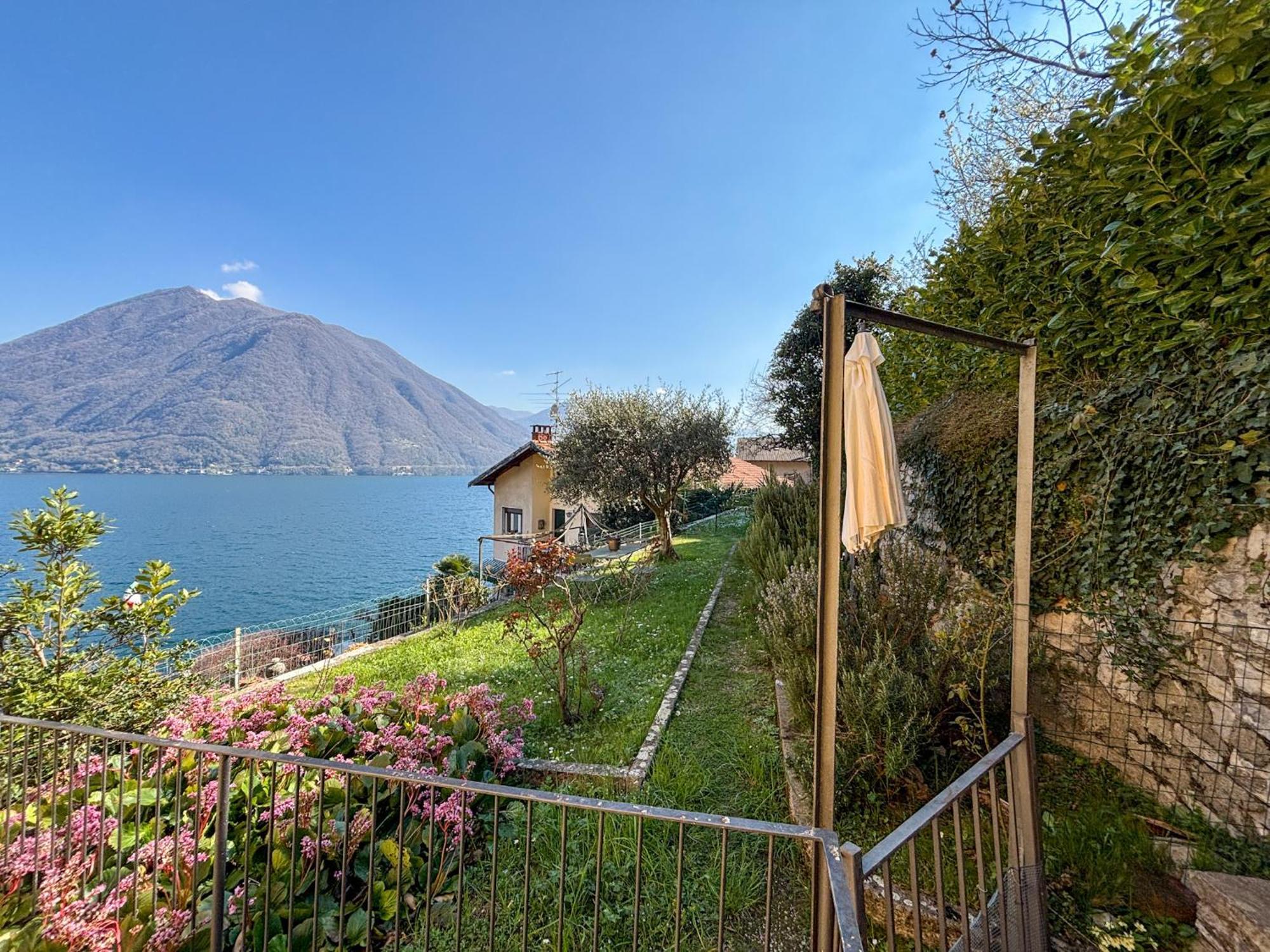 Villa Peroni Argegno - View House Exterior foto