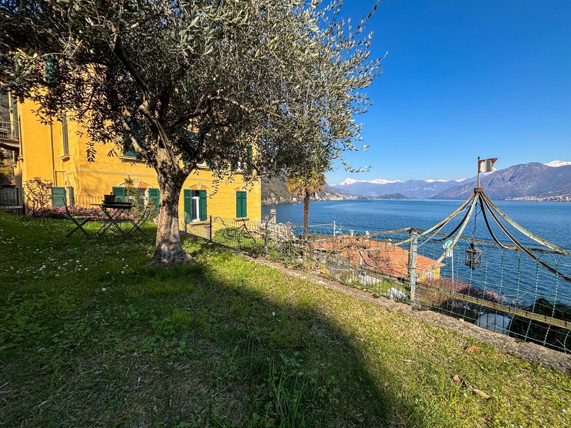 Villa Peroni Argegno - View House Exterior foto
